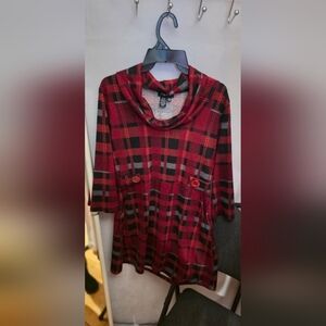 Papillon Blanc Red and Black Plaid Top
